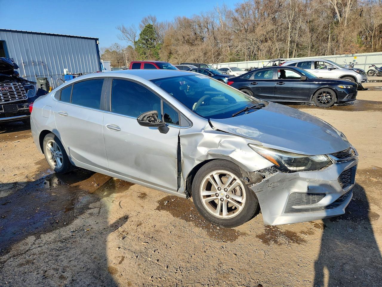 2017 Chevrolet Cruze Lt - Image 4