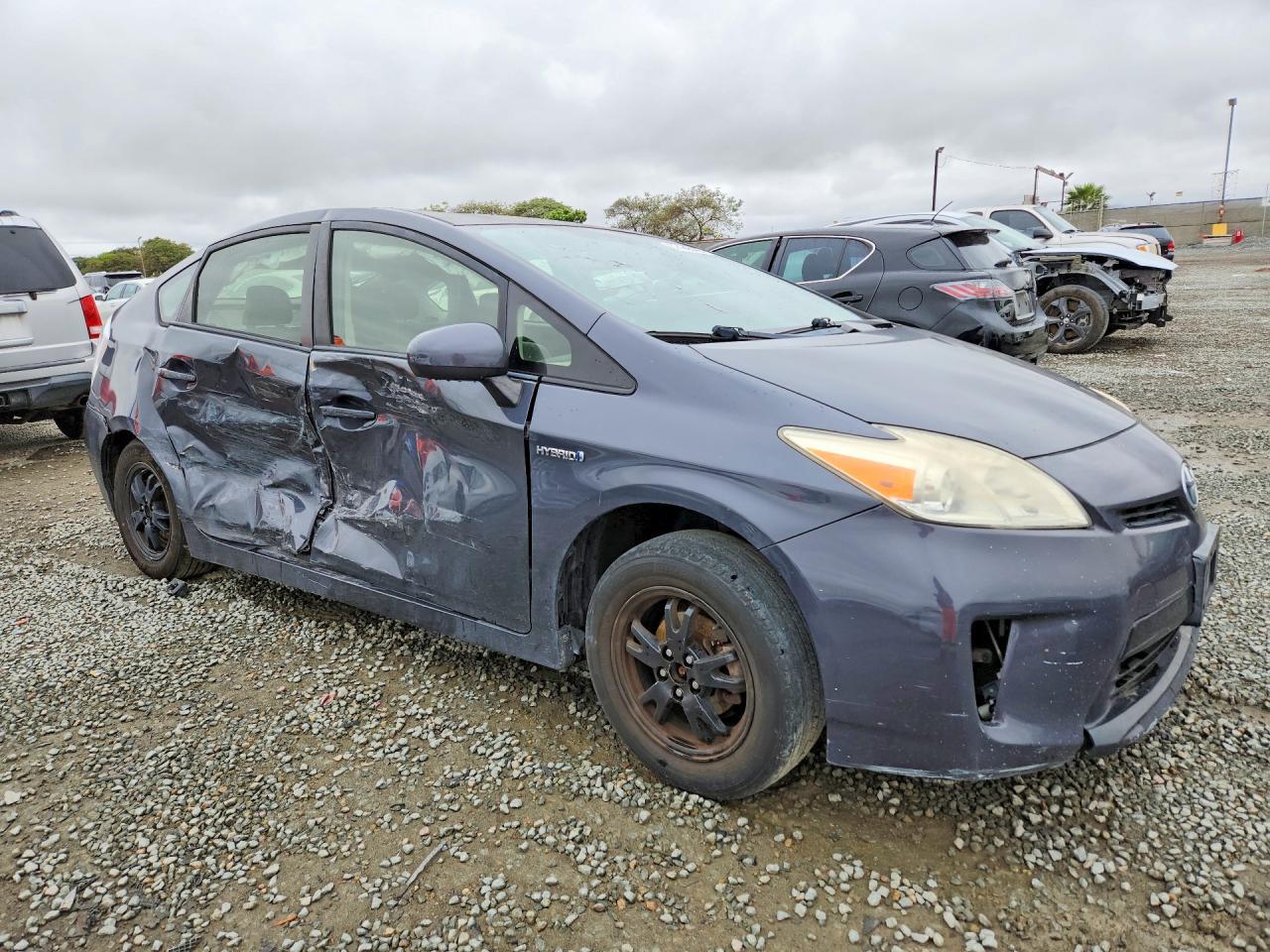 2013 Toyota Prius - Фото 4