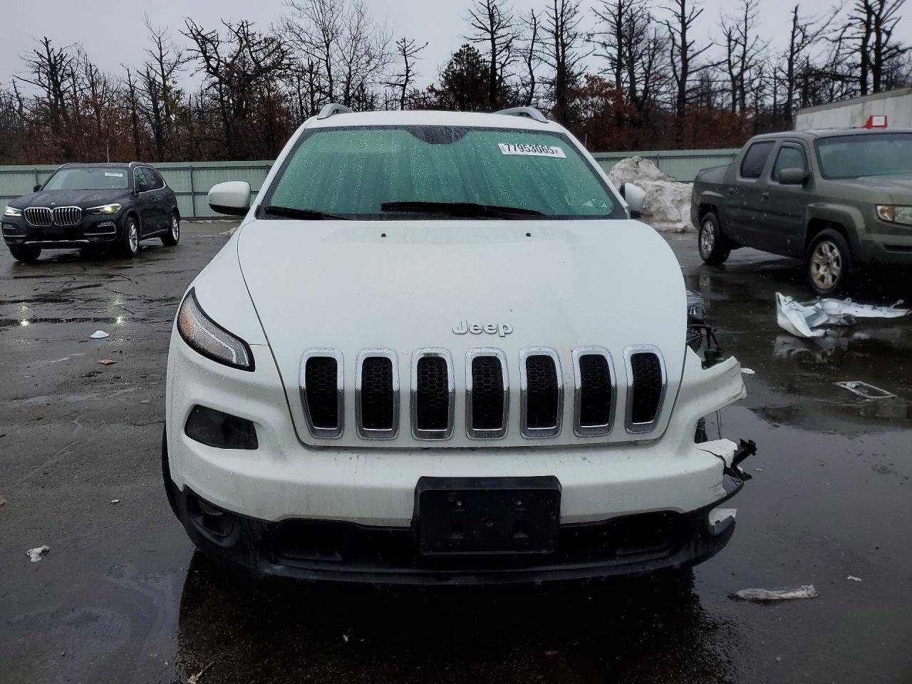 2017 Jeep Cherokee Latitude - Image 5