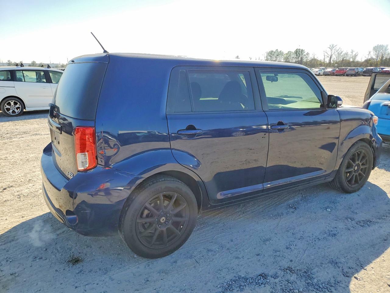 2015 Scion Xb Base - Image 3