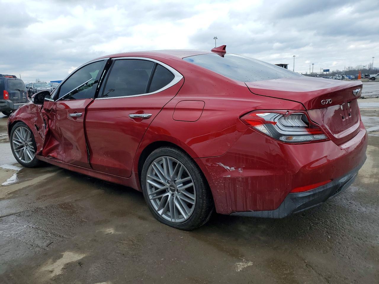 2021 Genesis G70 2.0T - Image 2