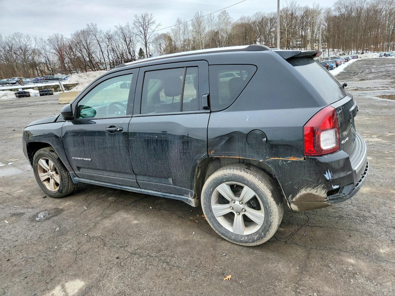 2015 Jeep Compass Latitude - Image 2
