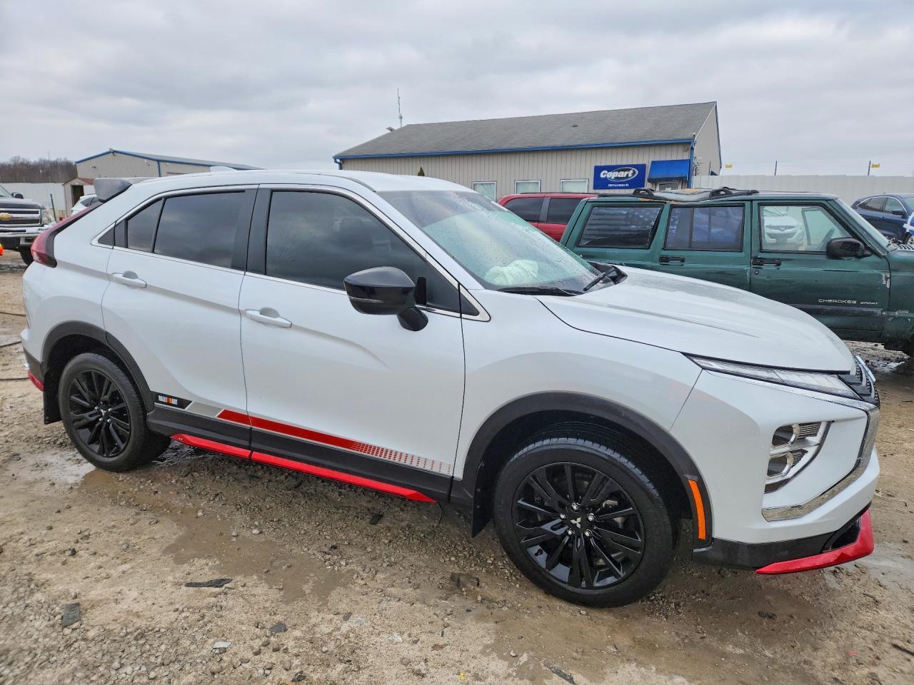 2023 Mitsubishi Eclipse Cross Le - Фото 4