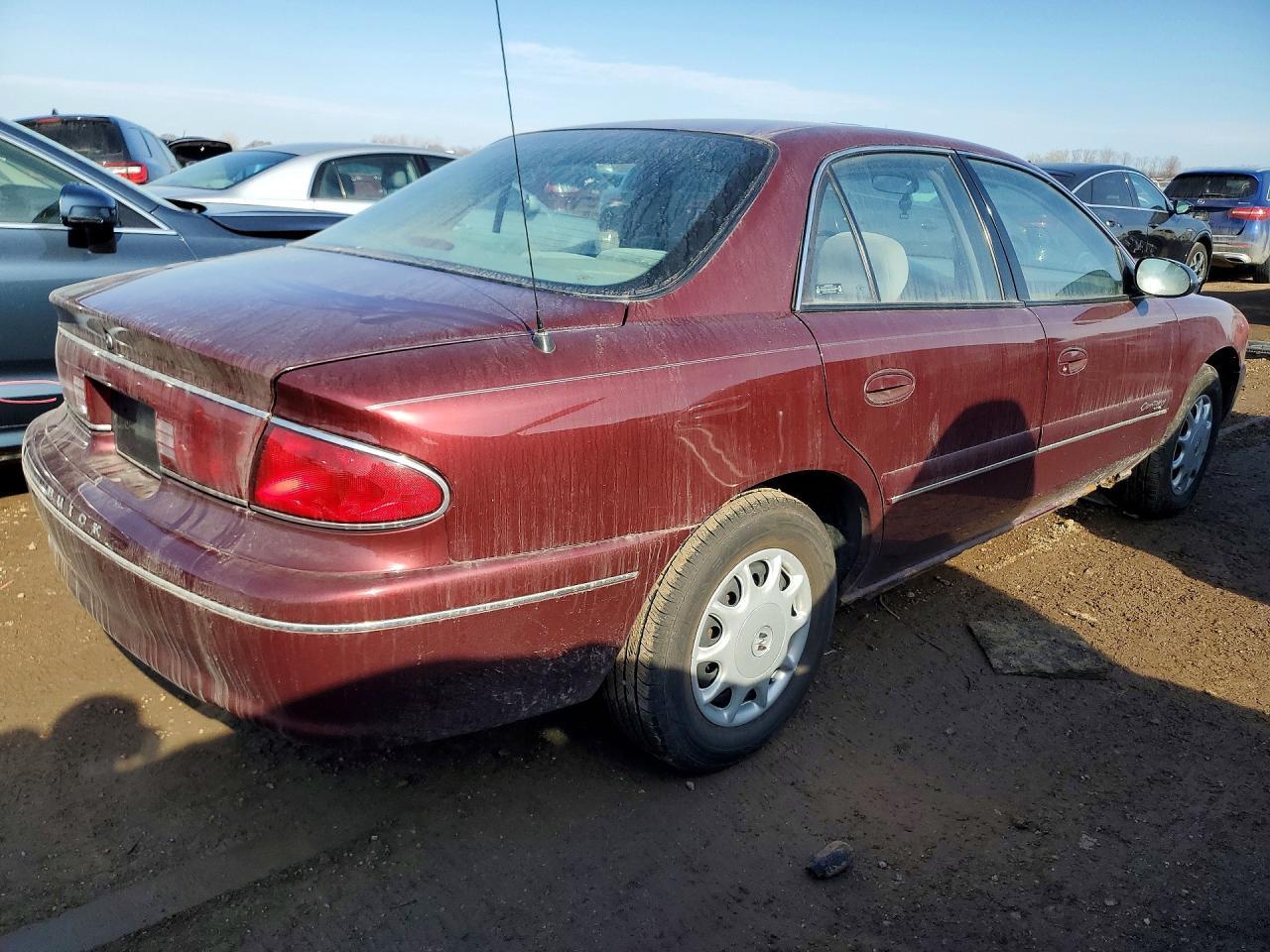 2002 Buick Century Custom - Фото 3