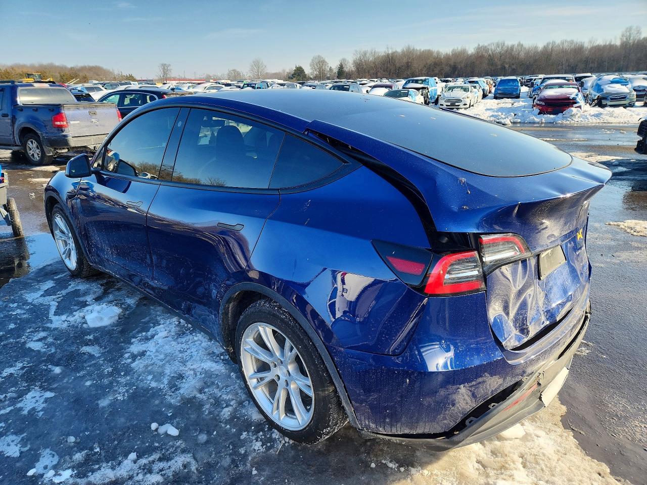2021 Tesla Model Y - Image 2