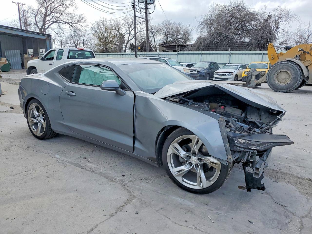 2019 Chevrolet Camaro Ls - Фото 4
