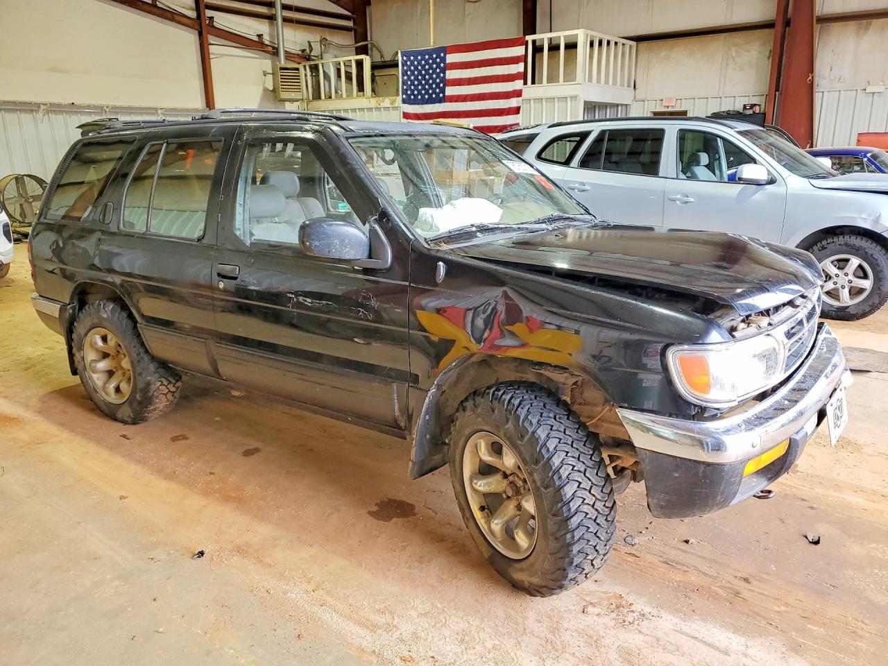 1997 Nissan Pathfinder - Фото 4