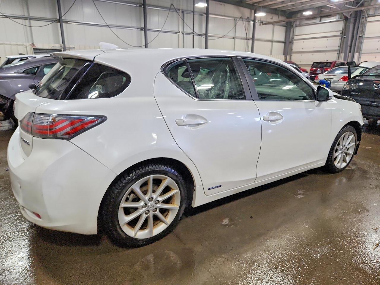 2013 Lexus Ct 200H Base - Image 3