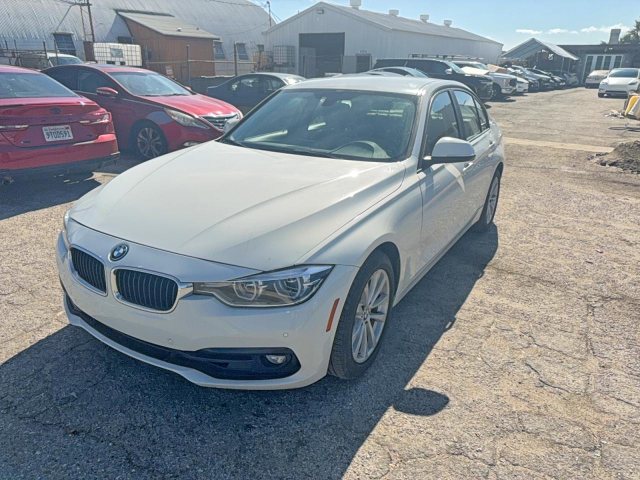 2018 BMW 320 I - Image 2