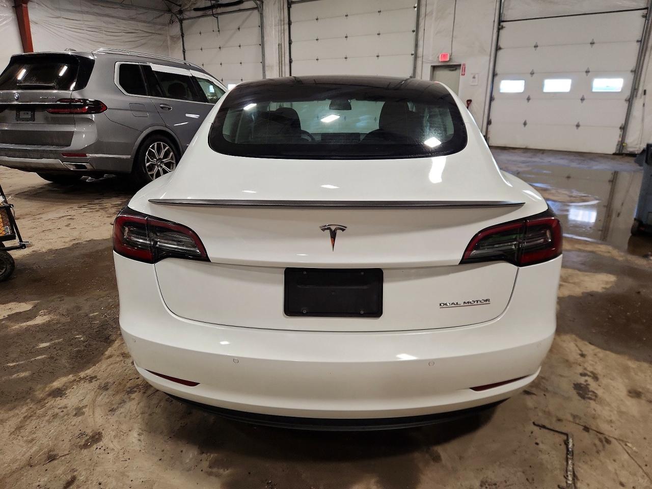 2021 Tesla Model 3 - Image 6