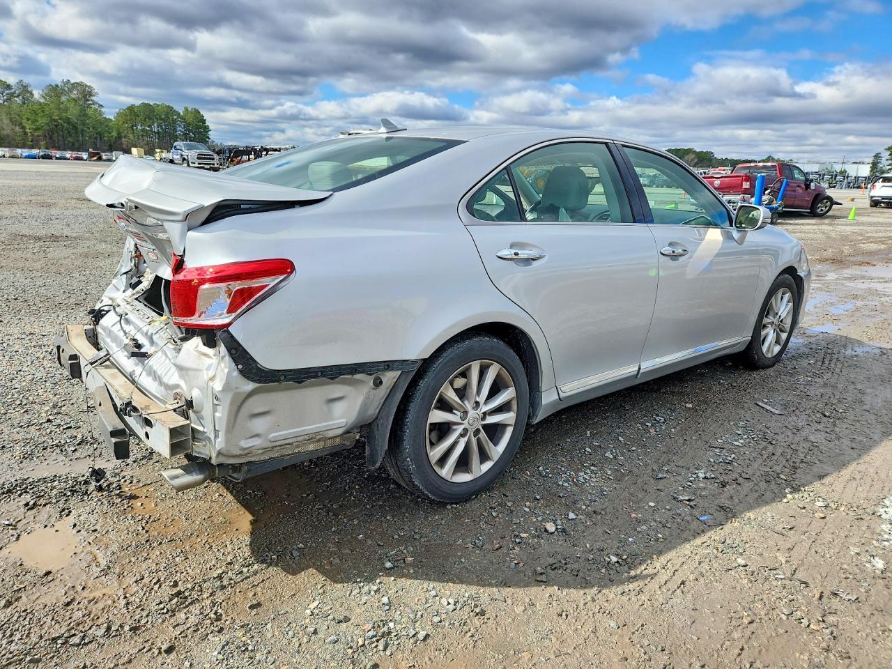 2011 Lexus Es 350 - Фото 3