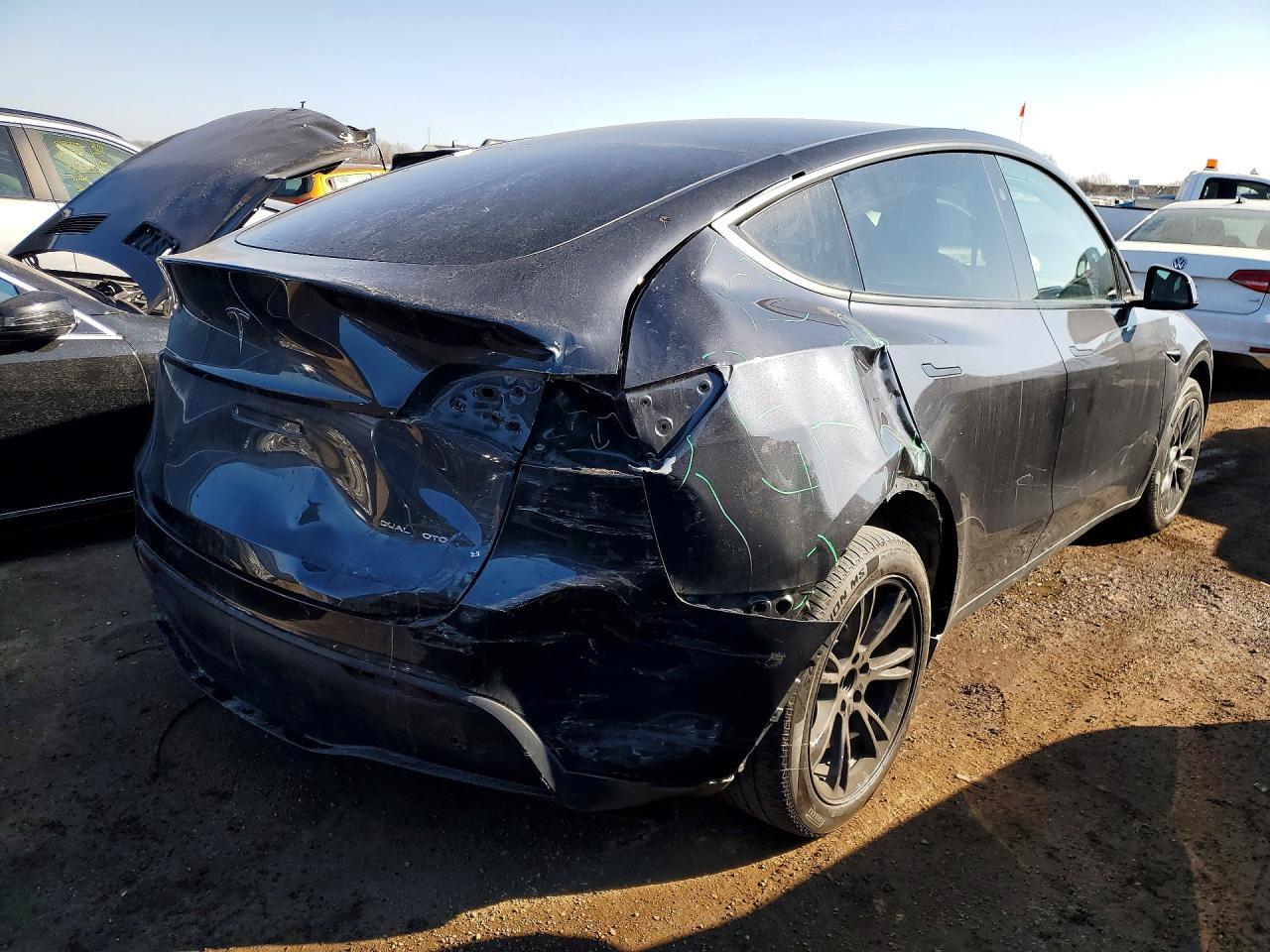 2024 Tesla Model Y - Image 3