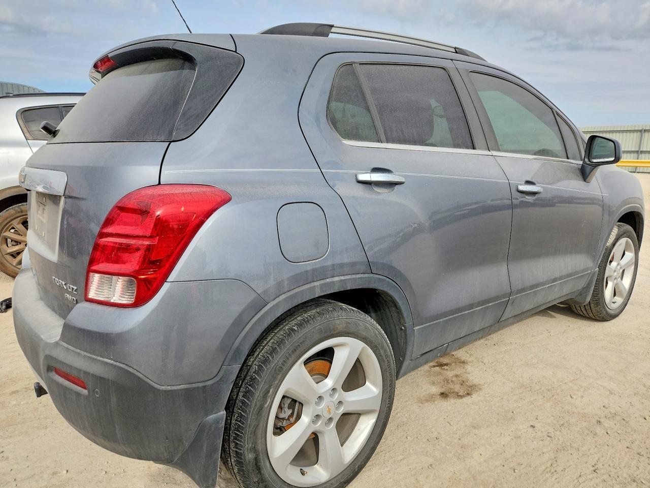 2015 Chevrolet Trax Ltz - Image 3