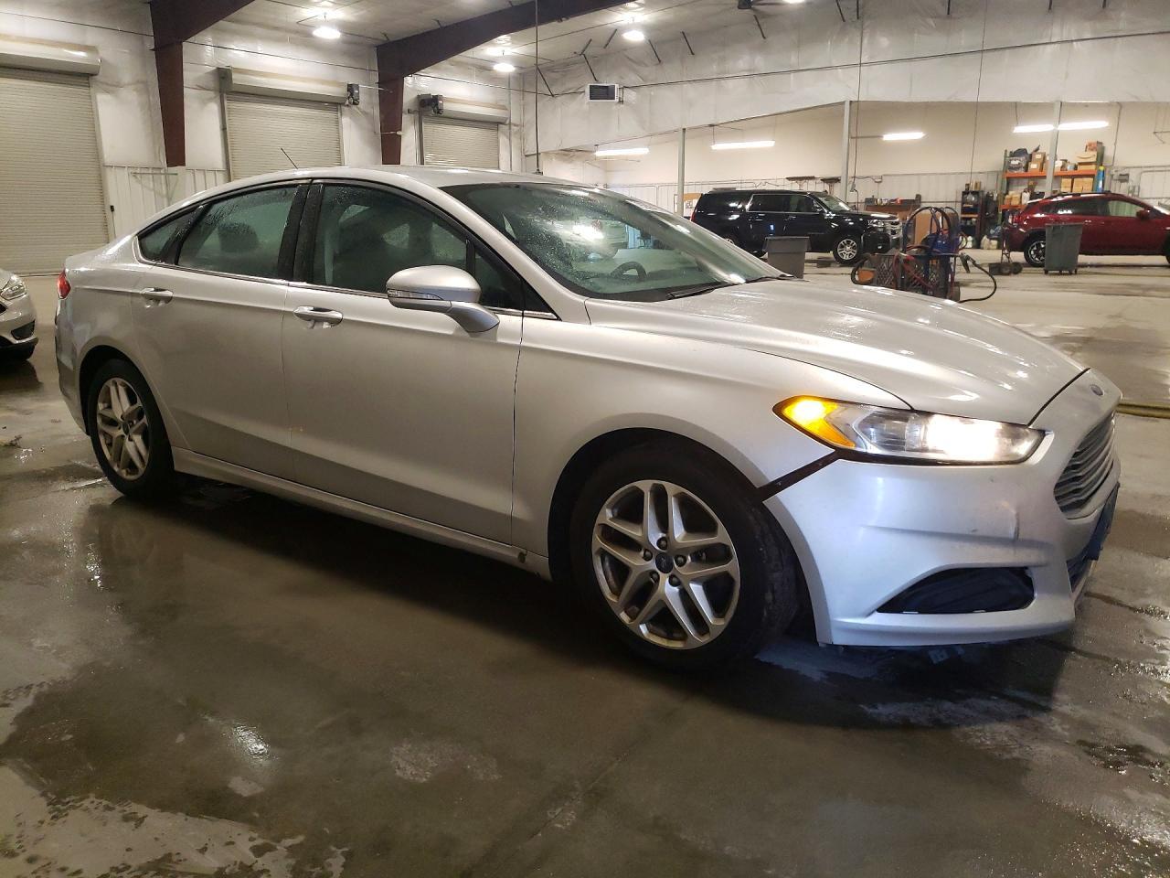 2013 Ford Fusion Se - Image 4