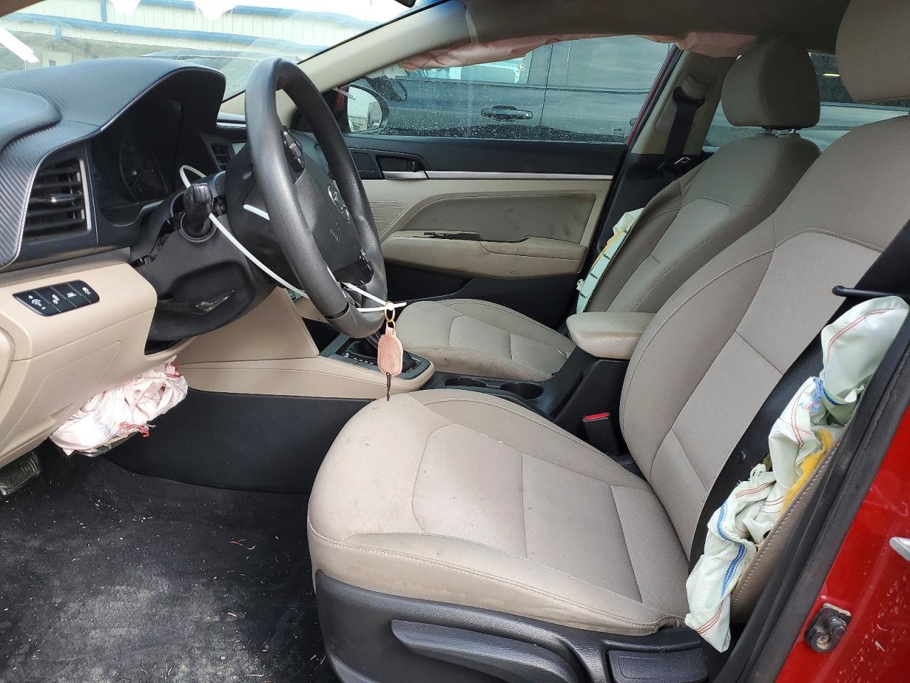 2020 Hyundai Elantra Sel - Фото 7