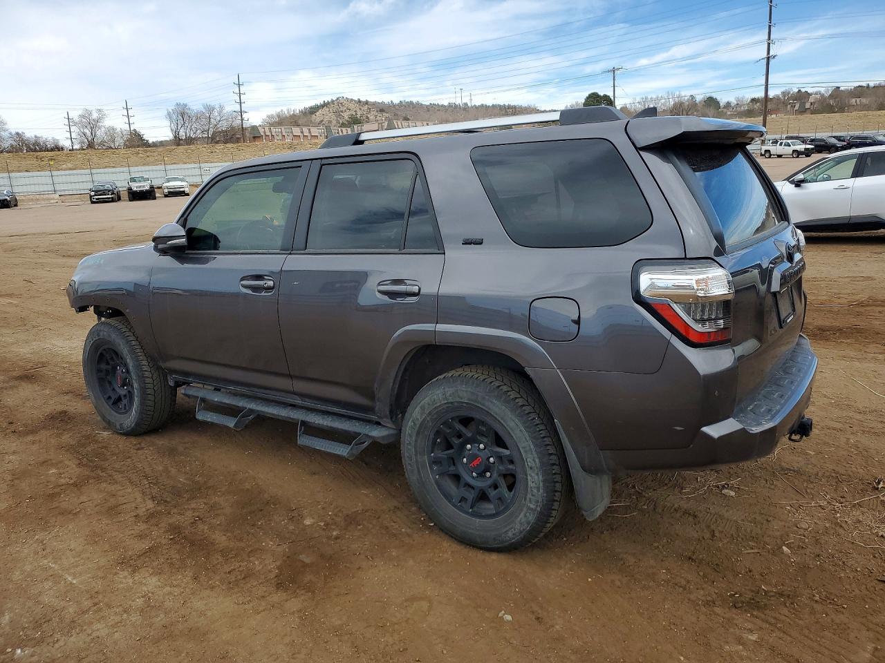 2021 Toyota 4Runner Sr5/Sr5 Premium - Фото 2