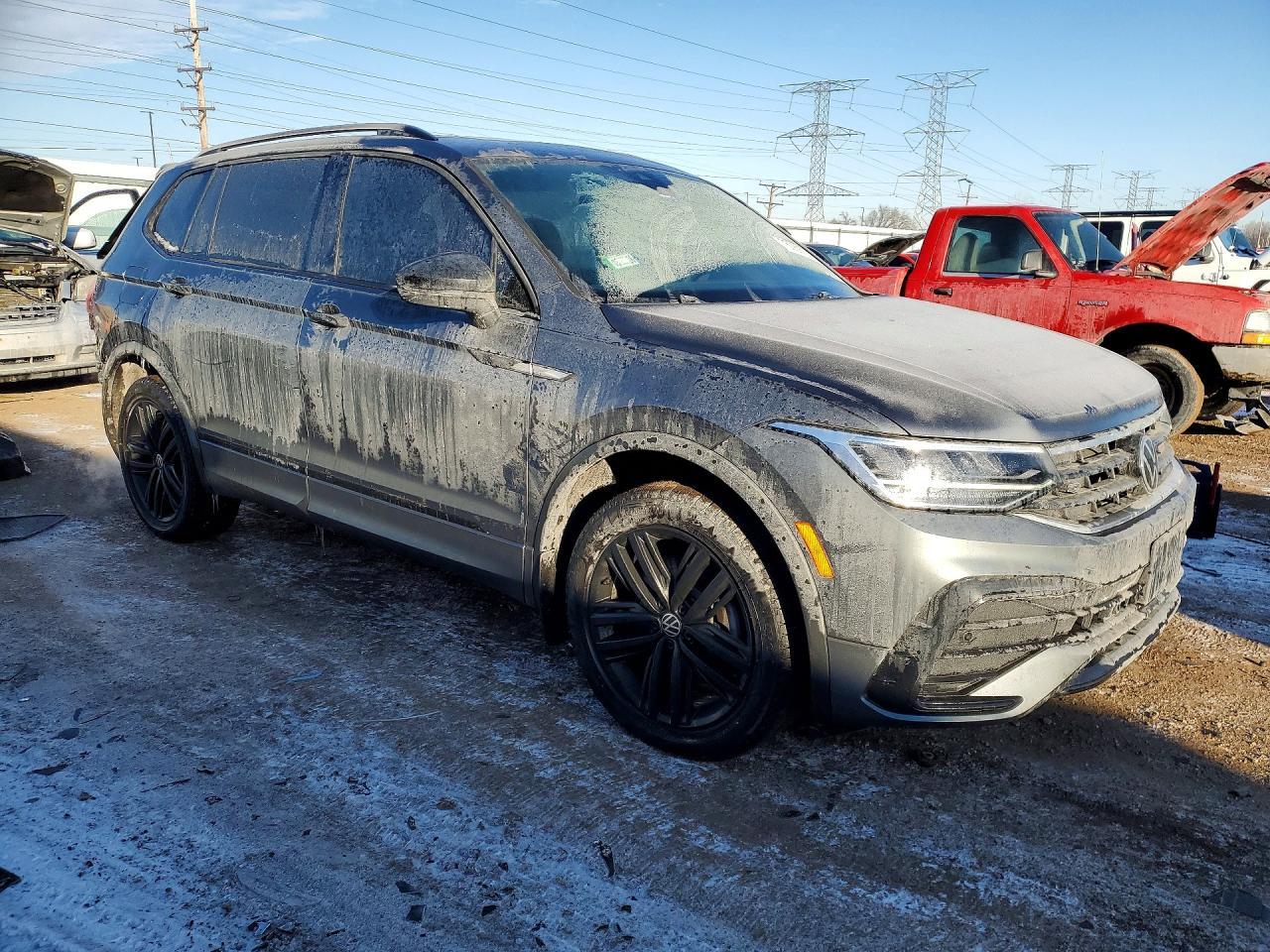 2022 Volkswagen Tiguan - Фото 4