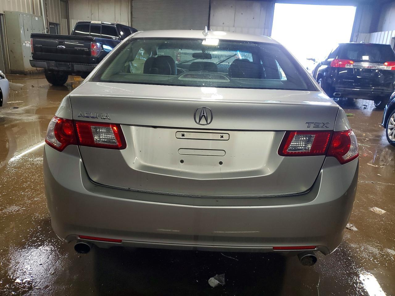 2010 Acura Tsx - Image 6
