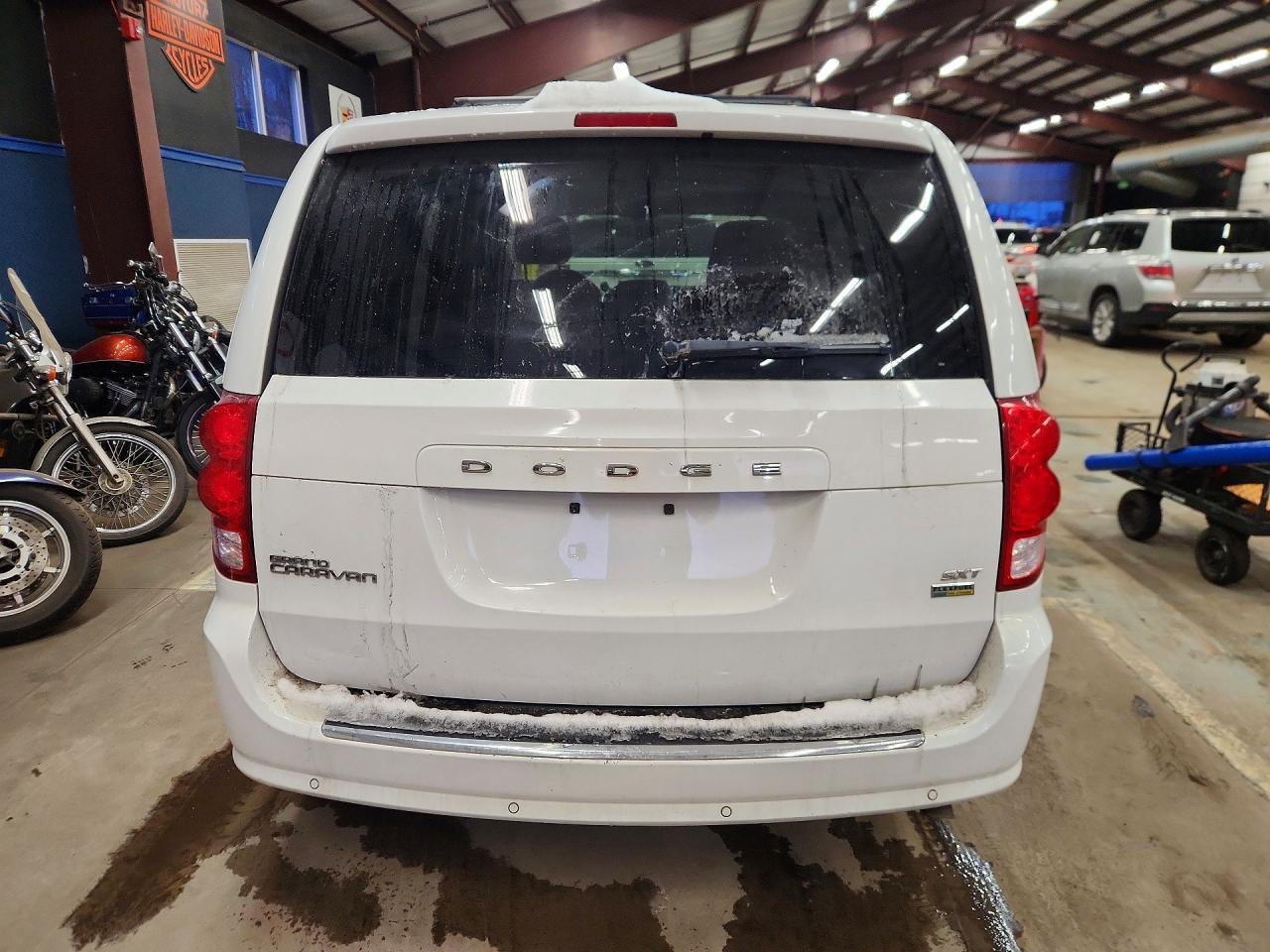 2016 Dodge Grand Caravan Sxt - Image 6