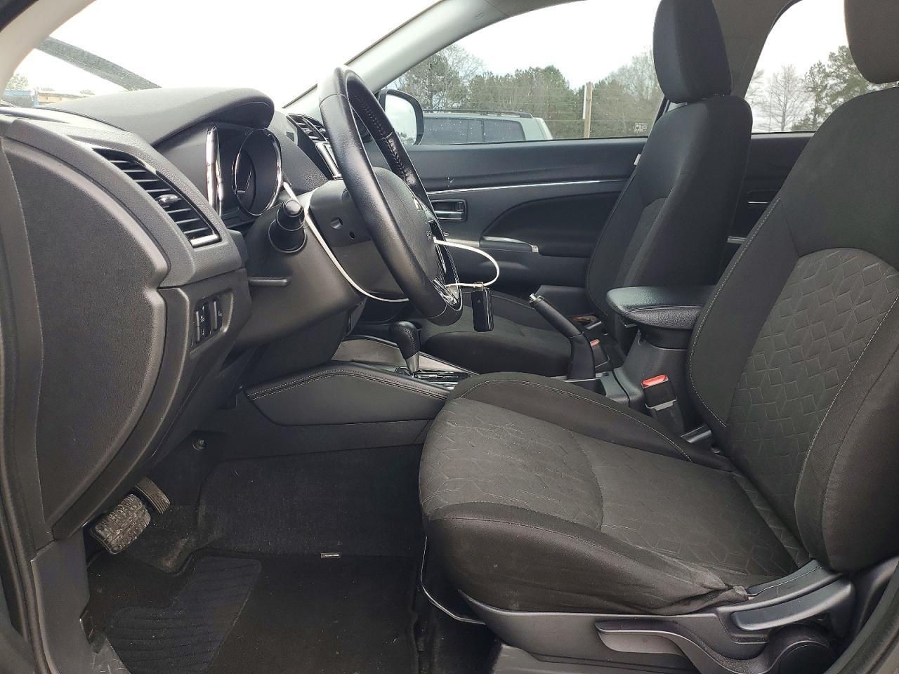 2020 Mitsubishi Outlander Sport Se - Фото 7