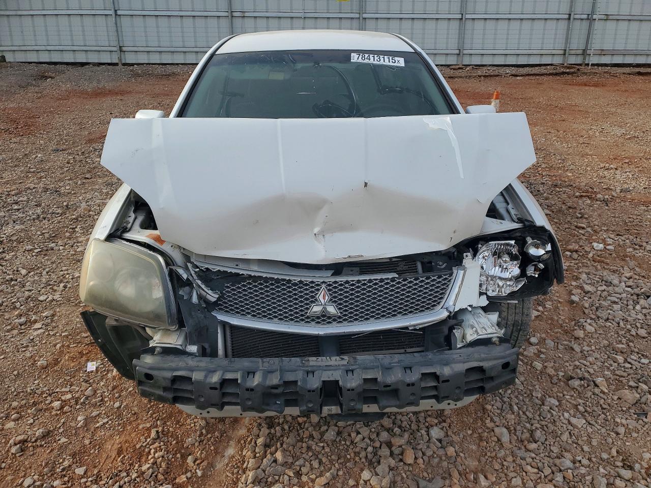 2010 Mitsubishi Galant Fe - Image 5