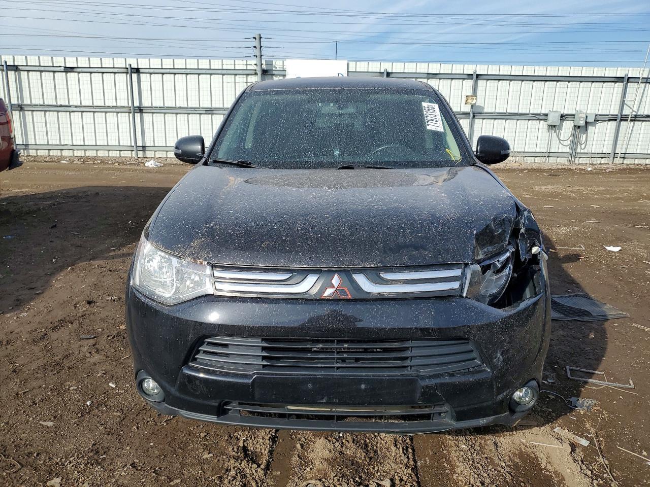 2014 Mitsubishi Outlander Se - Фото 5