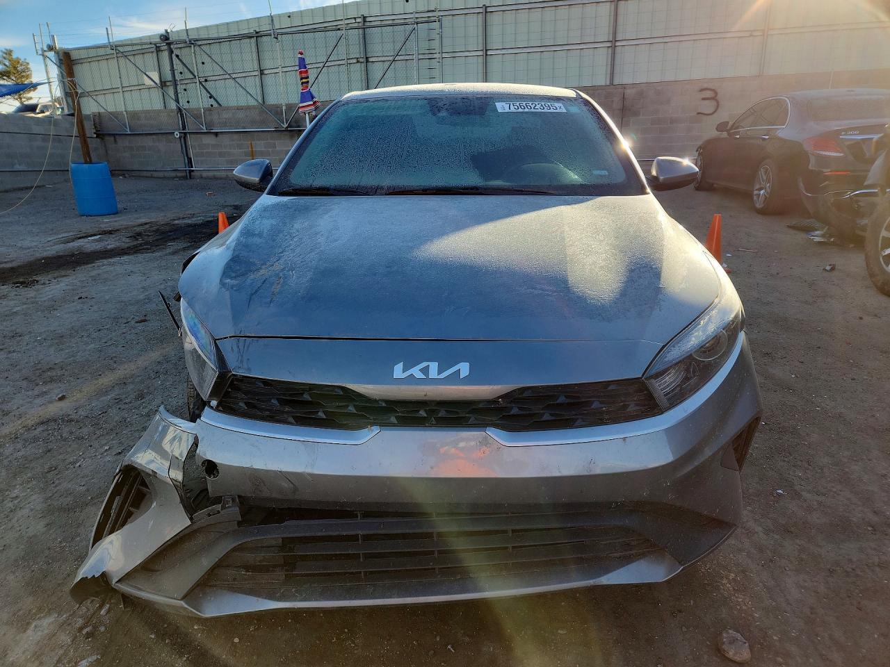 2022 Kia Forte Fe - Фото 5
