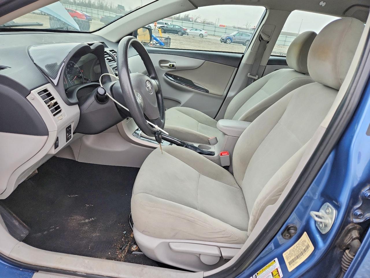 2013 Toyota Corolla - Фото 7