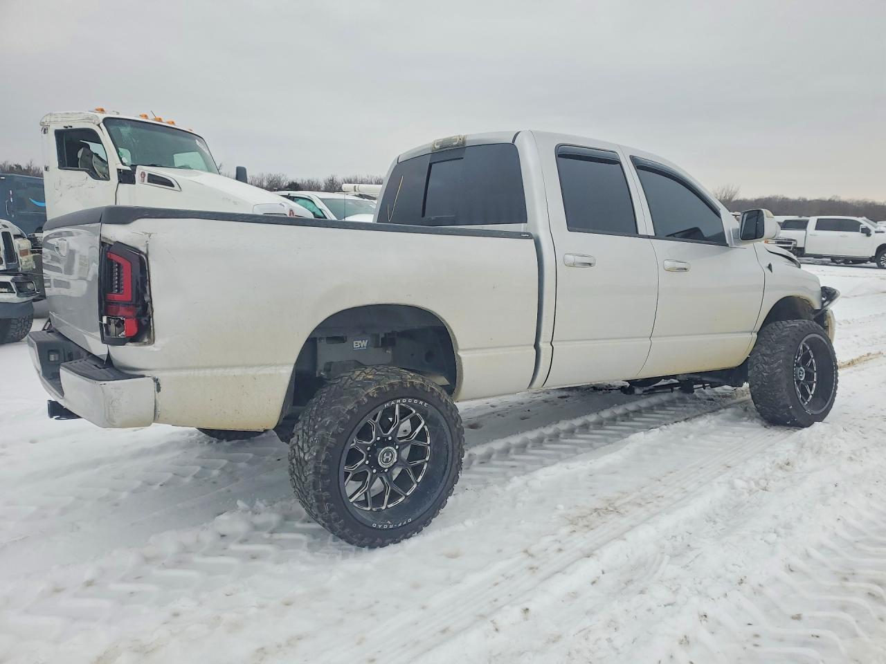 2006 Dodge Ram 2500 St - Фото 3