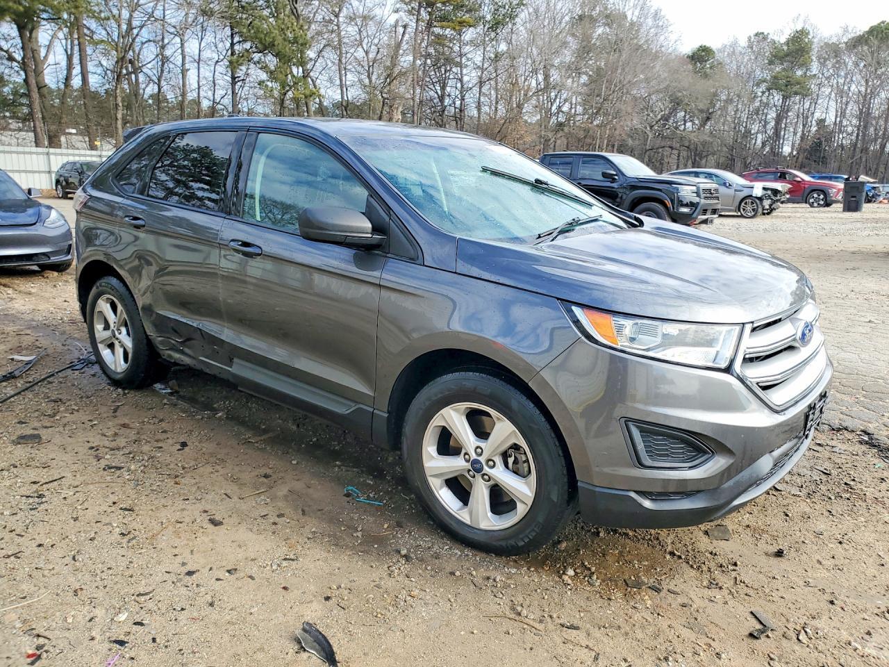 2015 Ford Edge Se - Фото 4
