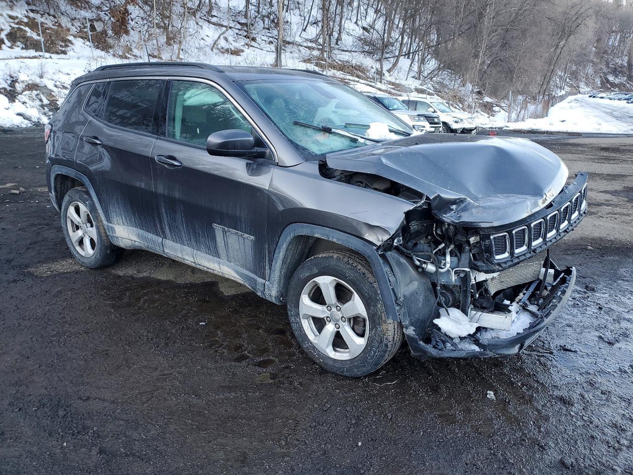 2019 Jeep Compass Latitude - Фото 4