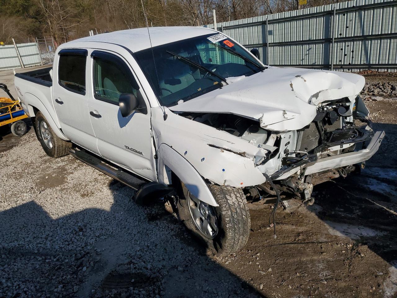 2011 Toyota Tacoma Double Cab - Фото 4