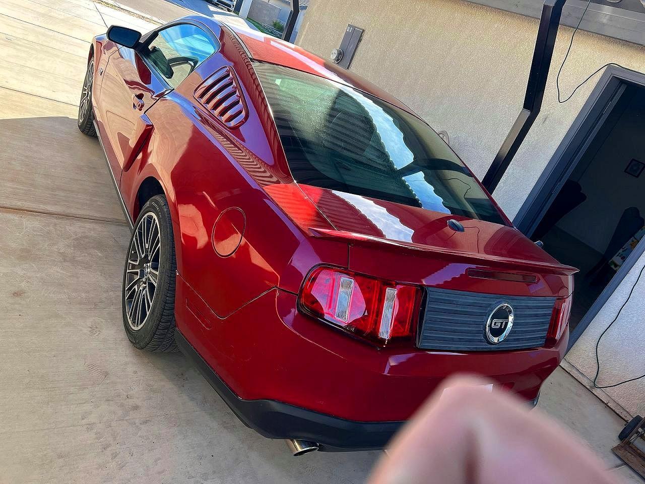 2010 Ford Mustang Gt - Фото 3