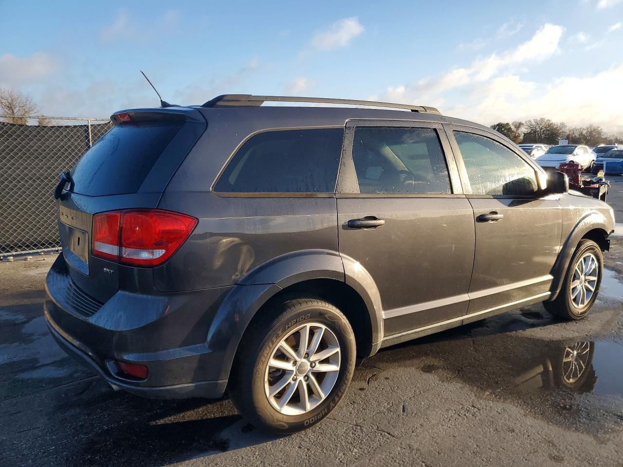 2014 Dodge Journey Sxt - Image 3