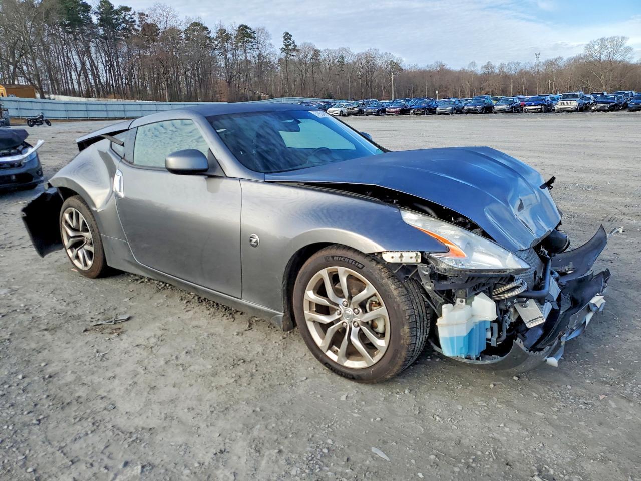 2014 Nissan 370Z Base - Image 4