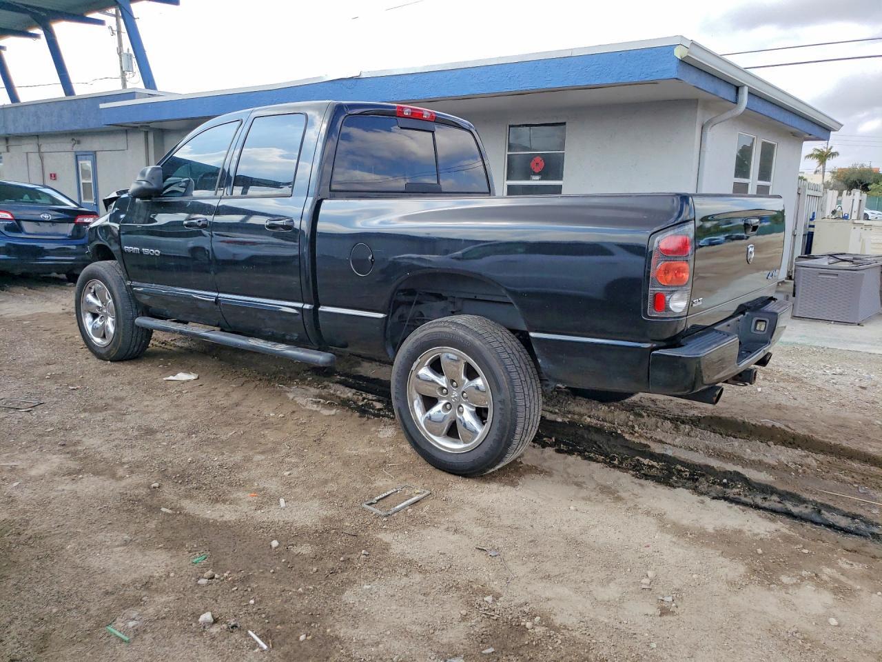 2005 Dodge Ram 1500 St - Image 2