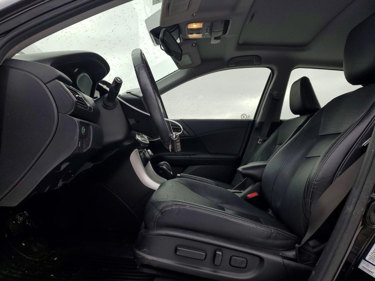 2014 Honda Accord Touring - Image 7