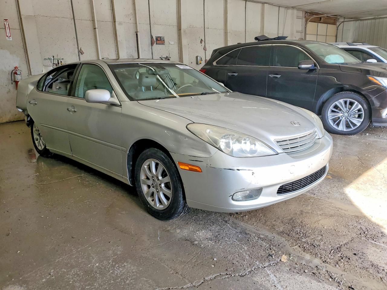 2002 Lexus Es 300 - Image 4