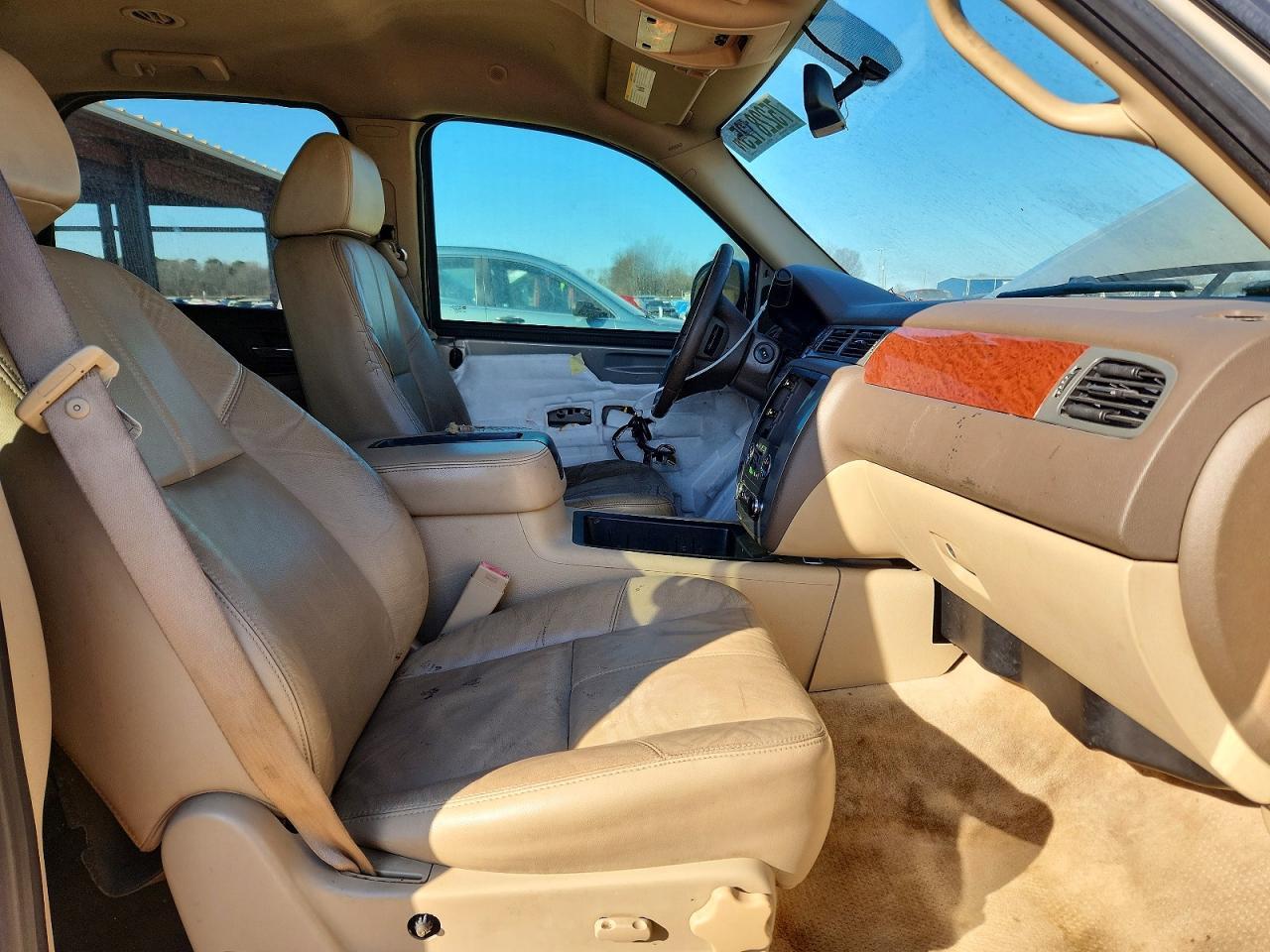 2008 GMC Yukon - Image 7