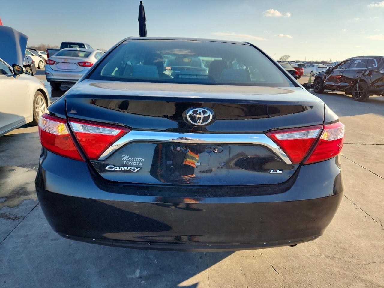 2016 Toyota Camry Le - Image 6