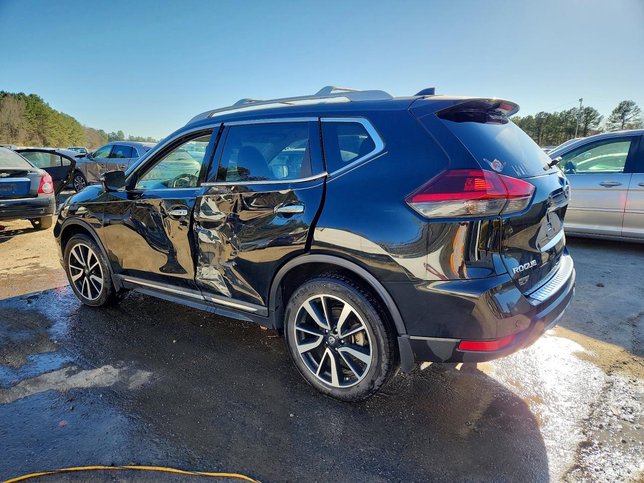 2019 Nissan Rogue S - Image 2