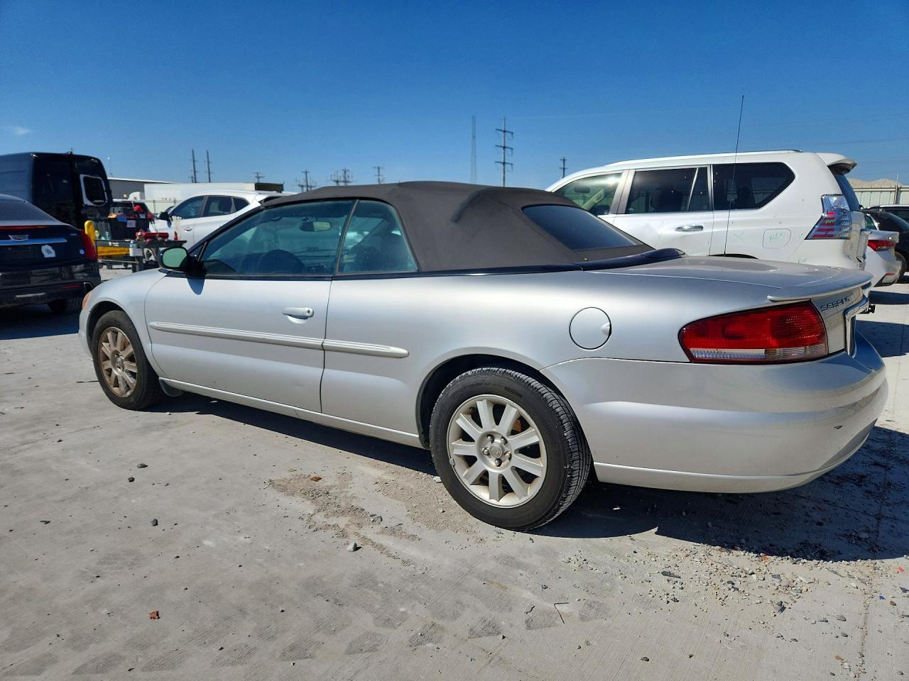2004 Chrysler Sebring Gtc - Image 2