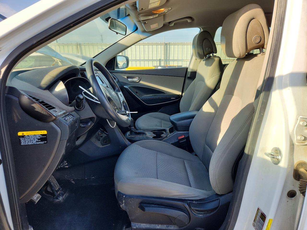 2017 Hyundai Santa Fe Sport 2.4L - Image 7