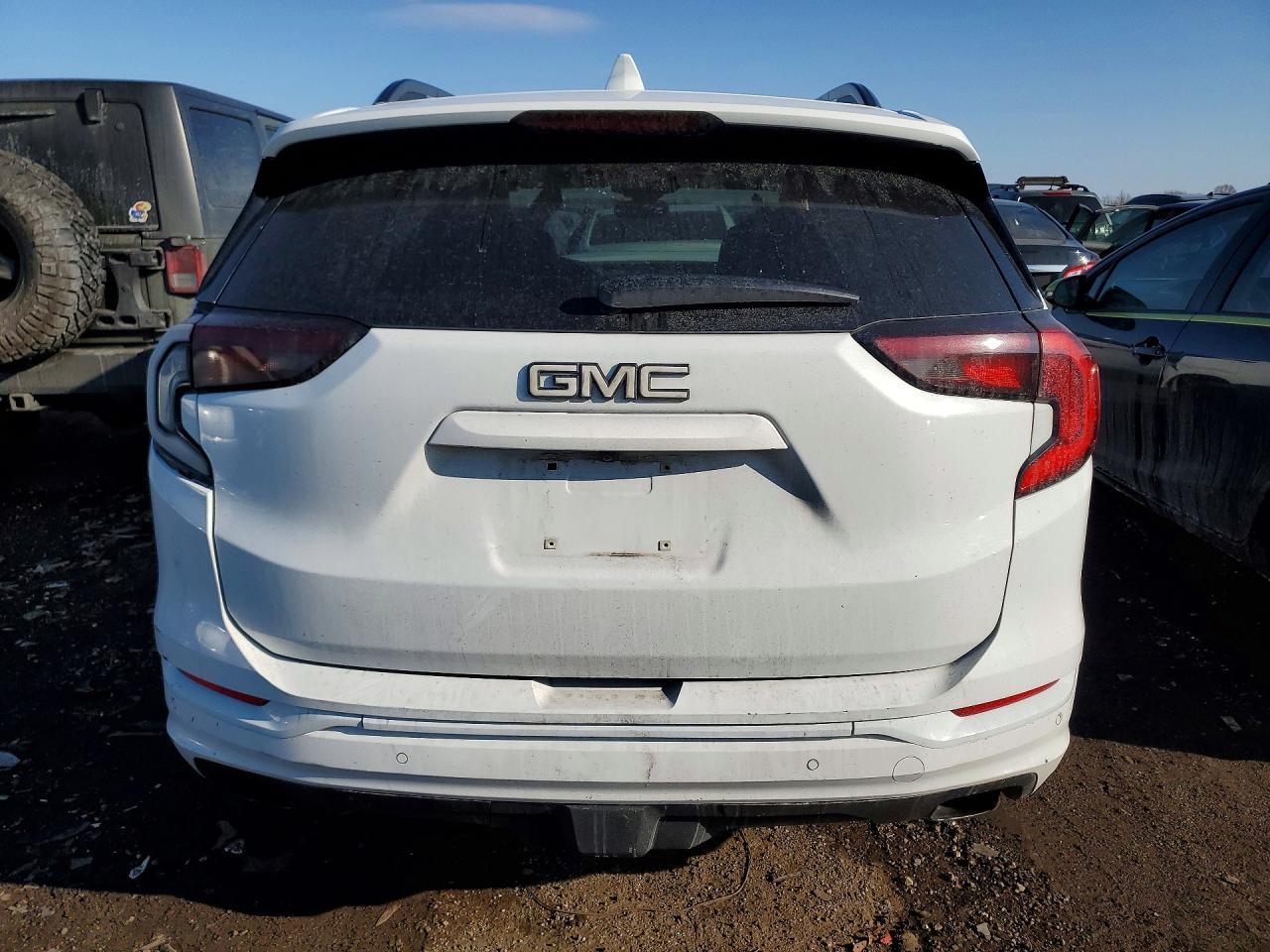 2020 GMC Terrain Denali - Image 6