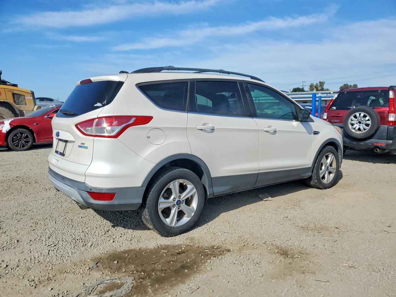 2014 Ford Escape Se - Фото 3