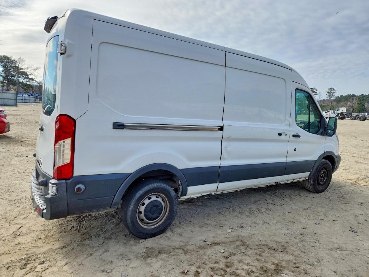 2018 Ford Transit T-250 - Фото 3