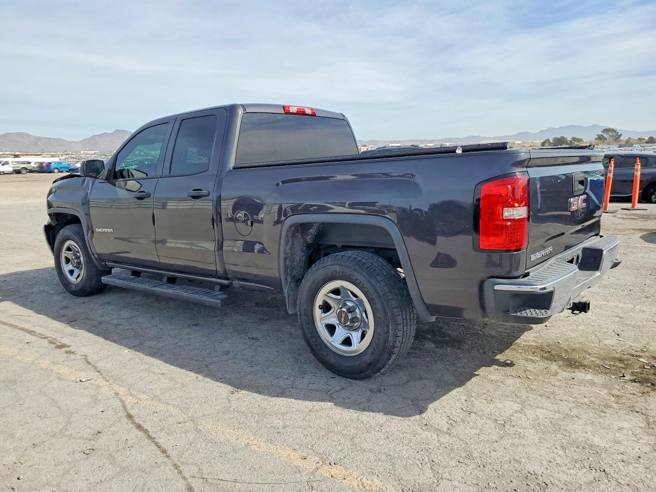 2016 GMC Sierra C1500 - Фото 2