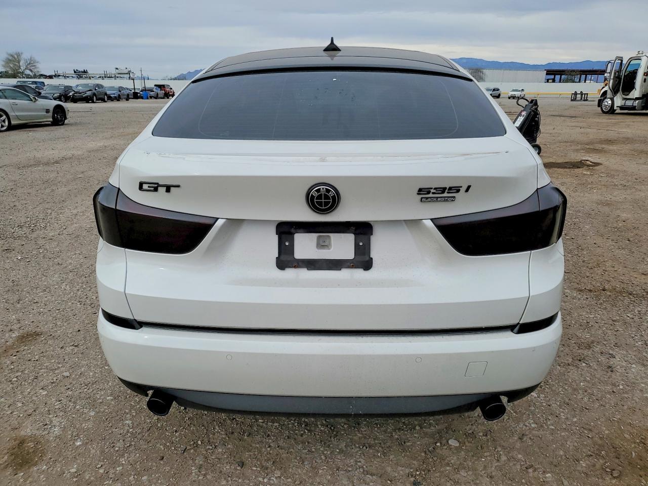 2015 BMW 535 Igt - Фото 6