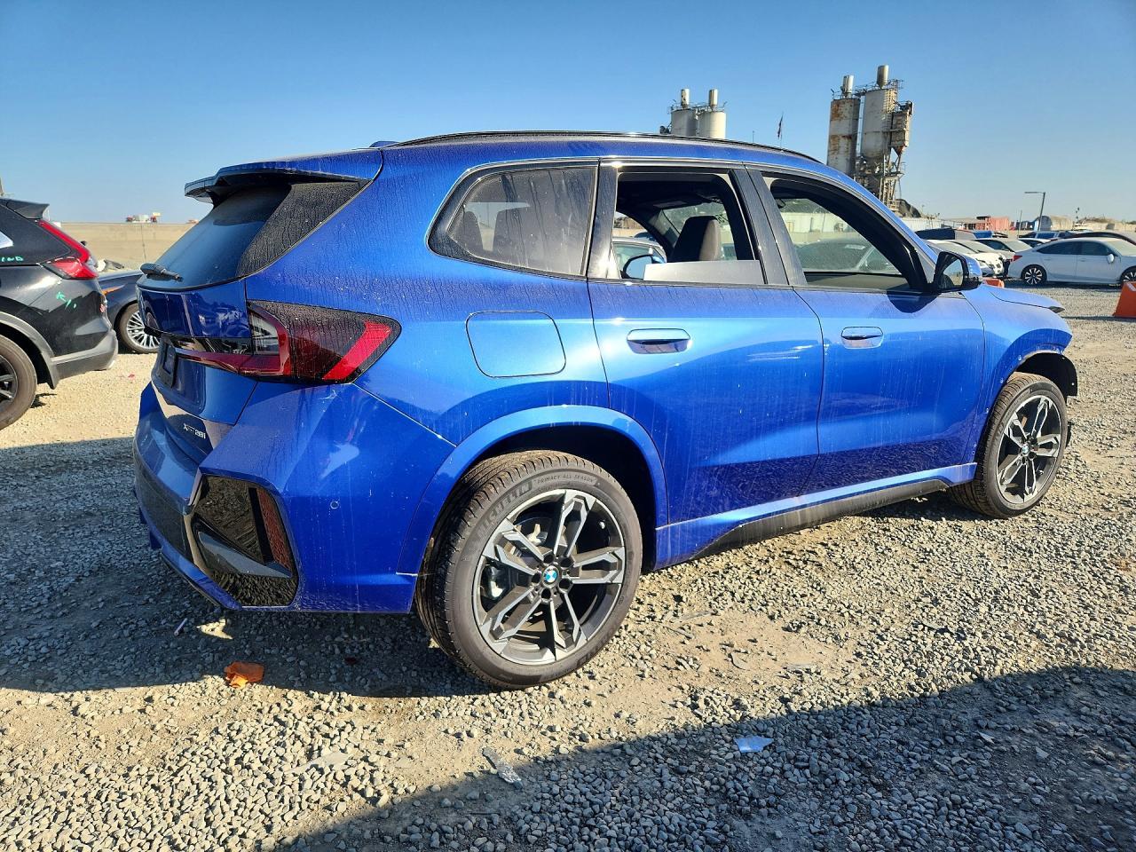 2025 BMW X1 xDrive28I - Фото 3