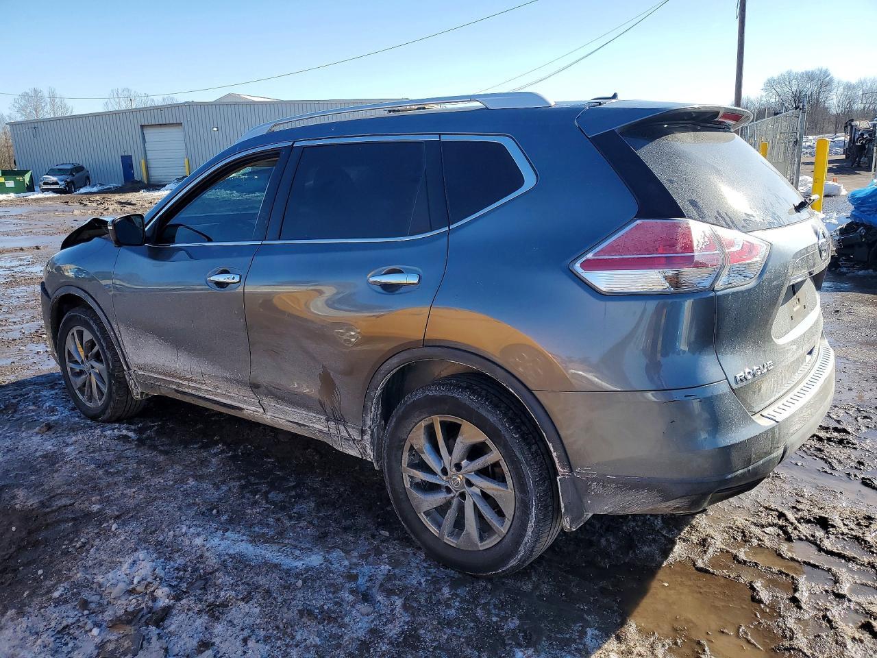 2015 Nissan Rogue S - Image 2